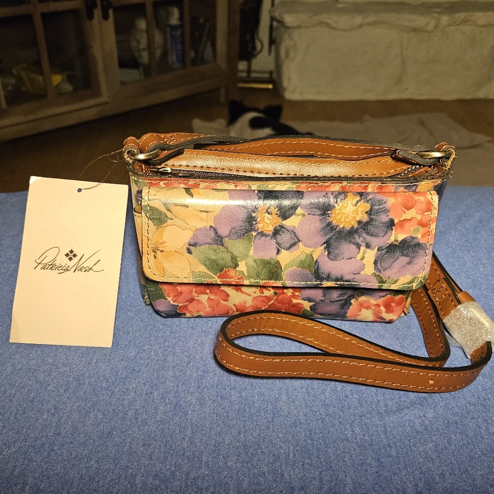 Patricia Nash Hydrangea Leather Crossbody Bag - Multicolor